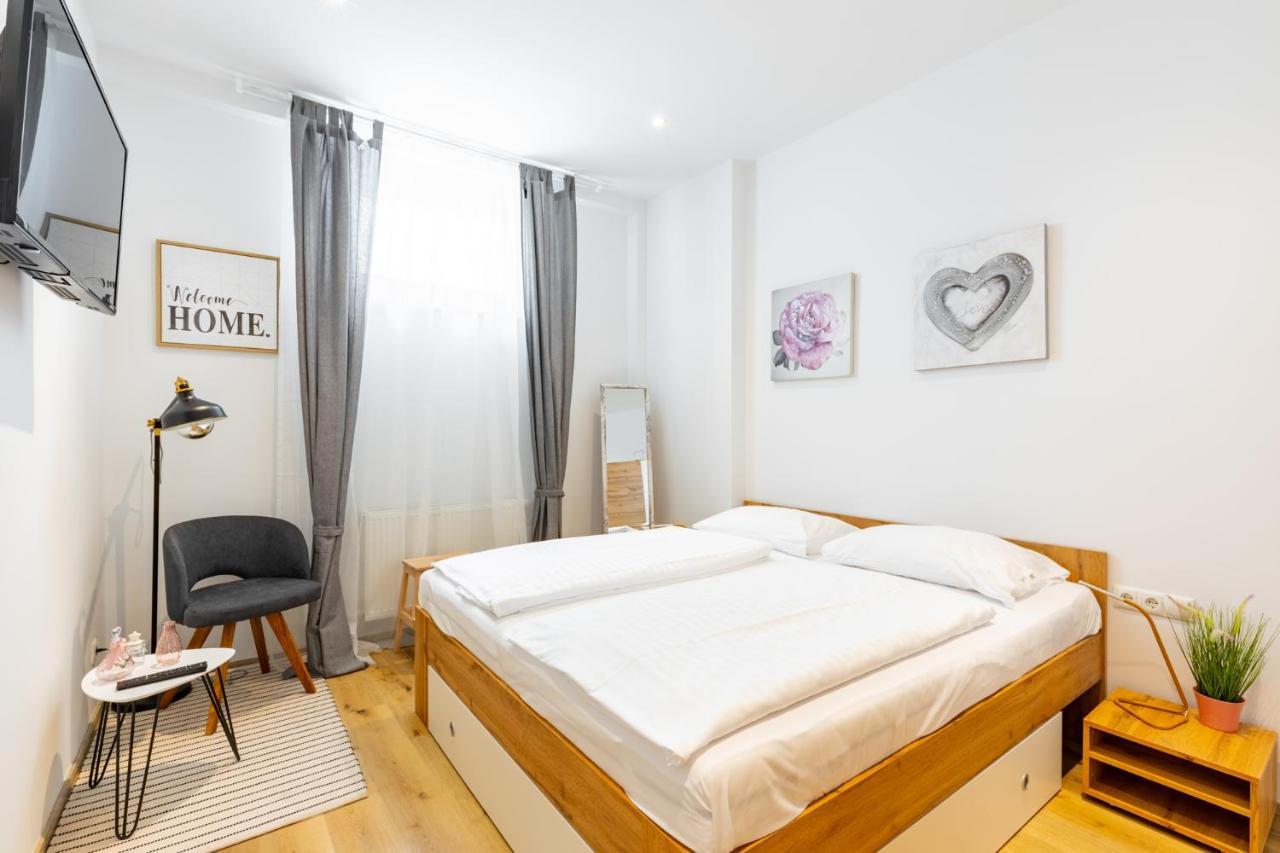 Budget Rooms West With Shared Kitchen Βιέννη Εξωτερικό φωτογραφία