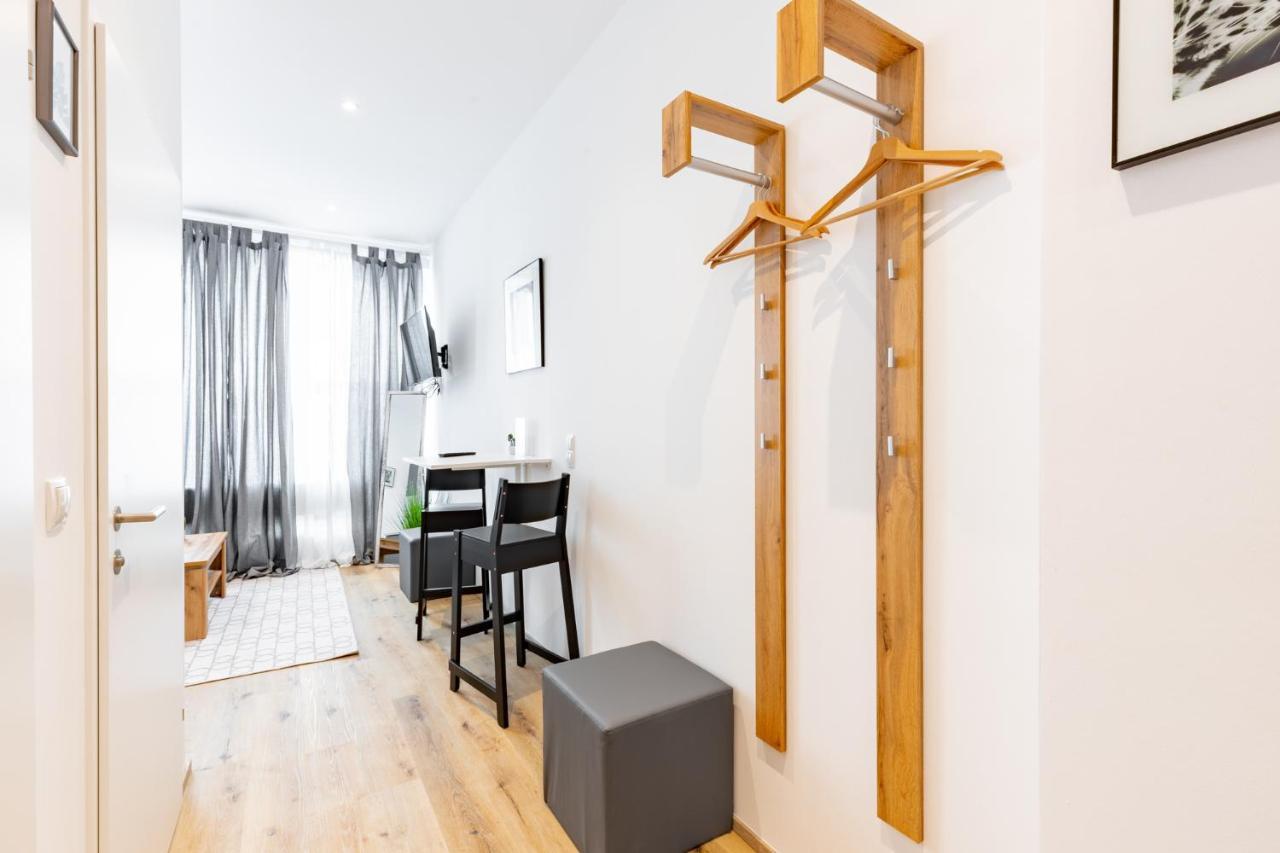Budget Rooms West With Shared Kitchen Βιέννη Εξωτερικό φωτογραφία