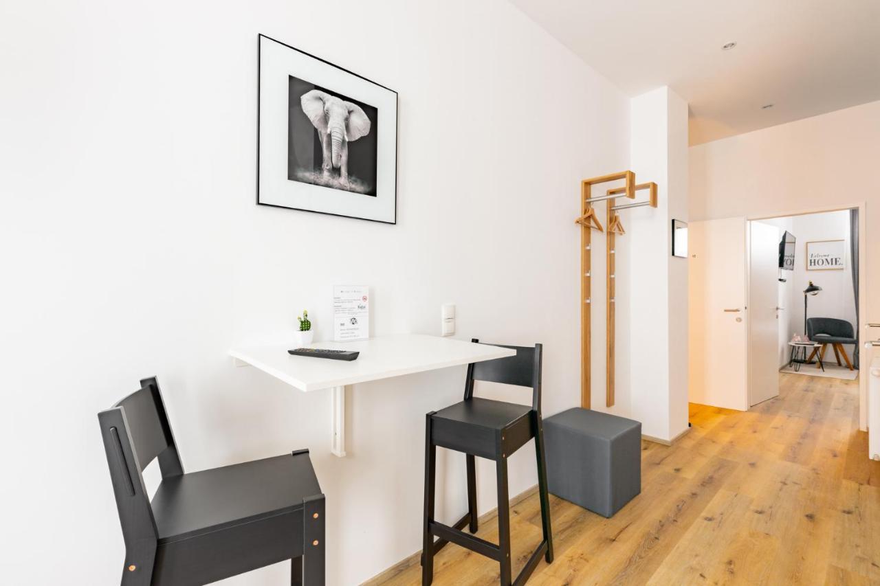 Budget Rooms West With Shared Kitchen Βιέννη Εξωτερικό φωτογραφία