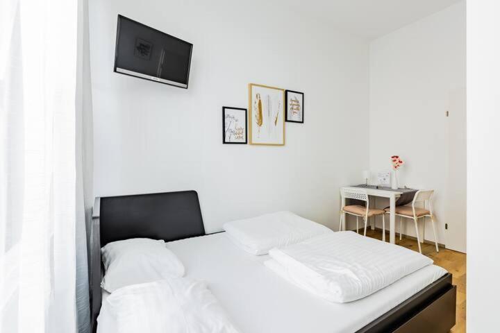 Budget Rooms West With Shared Kitchen Βιέννη Εξωτερικό φωτογραφία