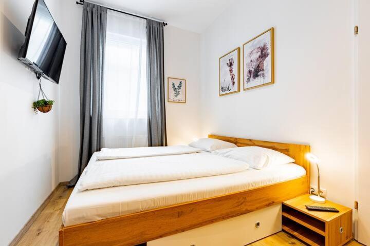 Budget Rooms West With Shared Kitchen Βιέννη Εξωτερικό φωτογραφία