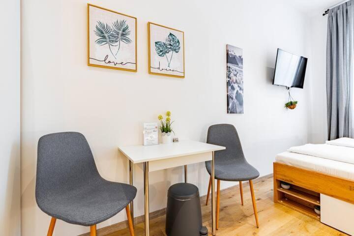 Budget Rooms West With Shared Kitchen Βιέννη Εξωτερικό φωτογραφία
