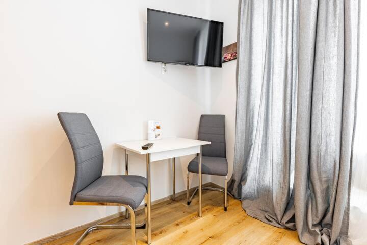 Budget Rooms West With Shared Kitchen Βιέννη Εξωτερικό φωτογραφία
