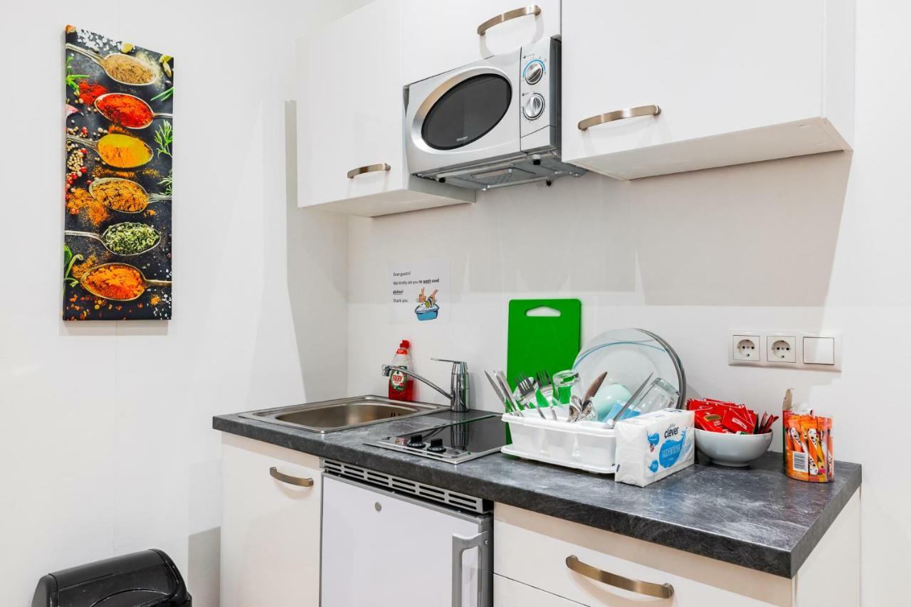 Budget Rooms West With Shared Kitchen Βιέννη Εξωτερικό φωτογραφία
