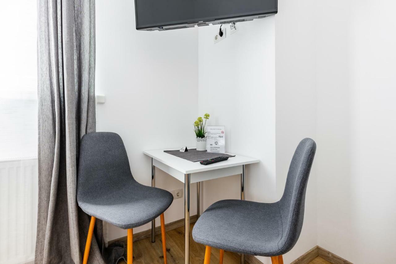 Budget Rooms West With Shared Kitchen Βιέννη Εξωτερικό φωτογραφία