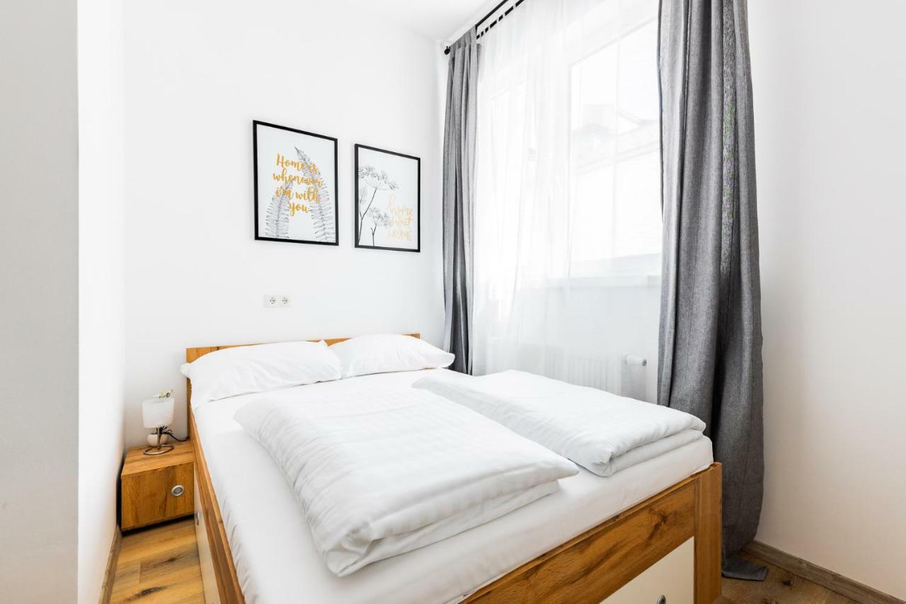 Budget Rooms West With Shared Kitchen Βιέννη Εξωτερικό φωτογραφία