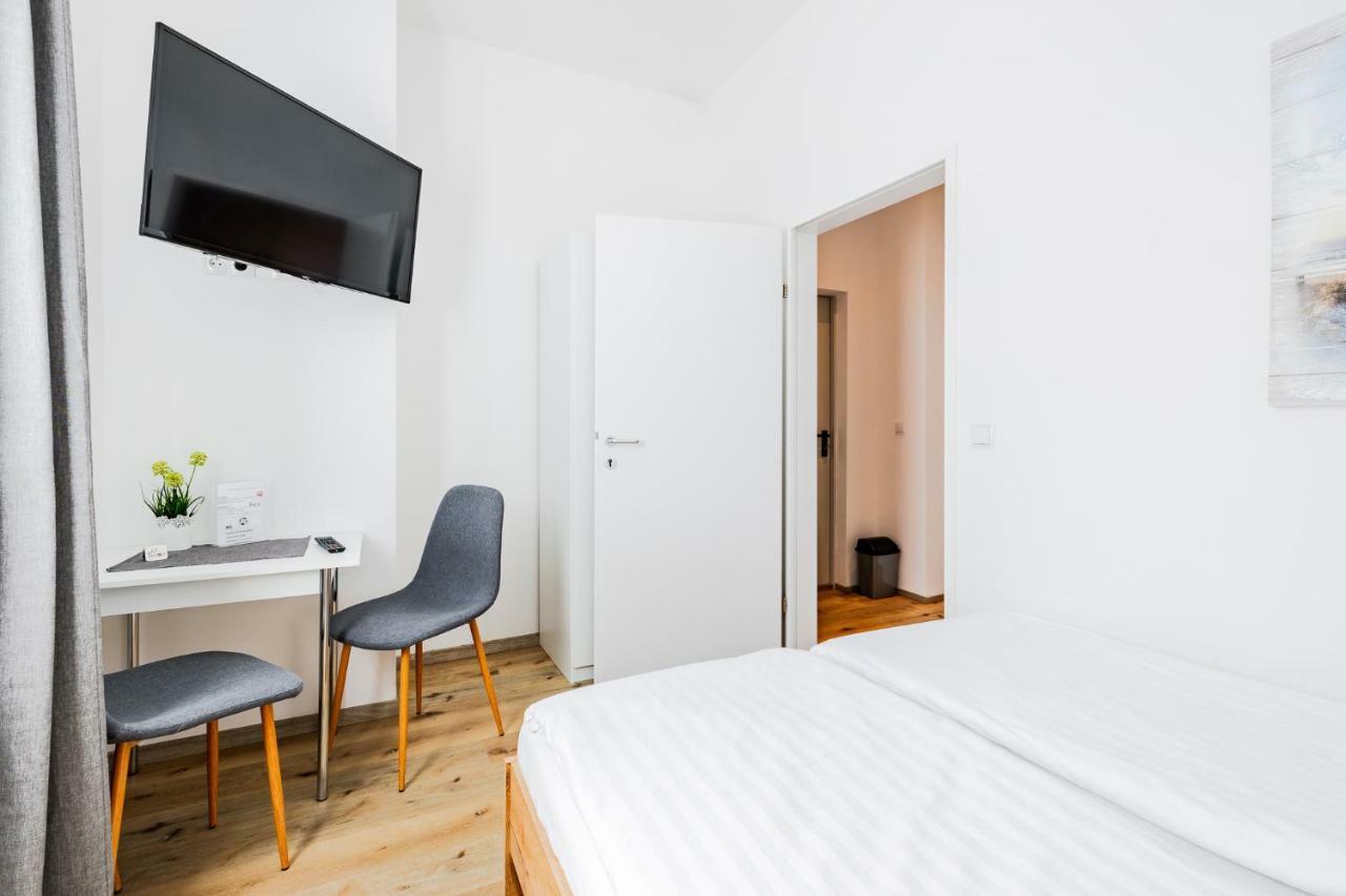 Budget Rooms West With Shared Kitchen Βιέννη Εξωτερικό φωτογραφία