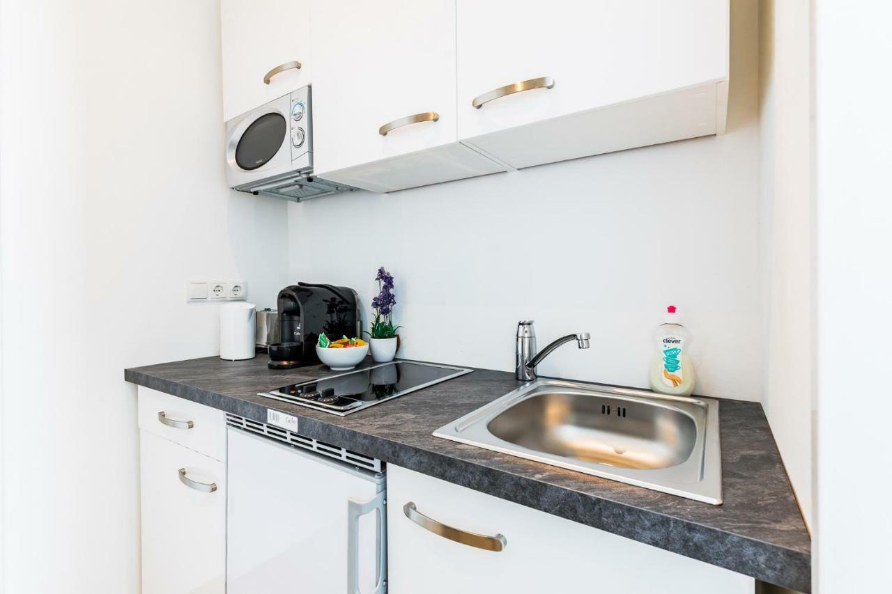 Budget Rooms West With Shared Kitchen Βιέννη Εξωτερικό φωτογραφία