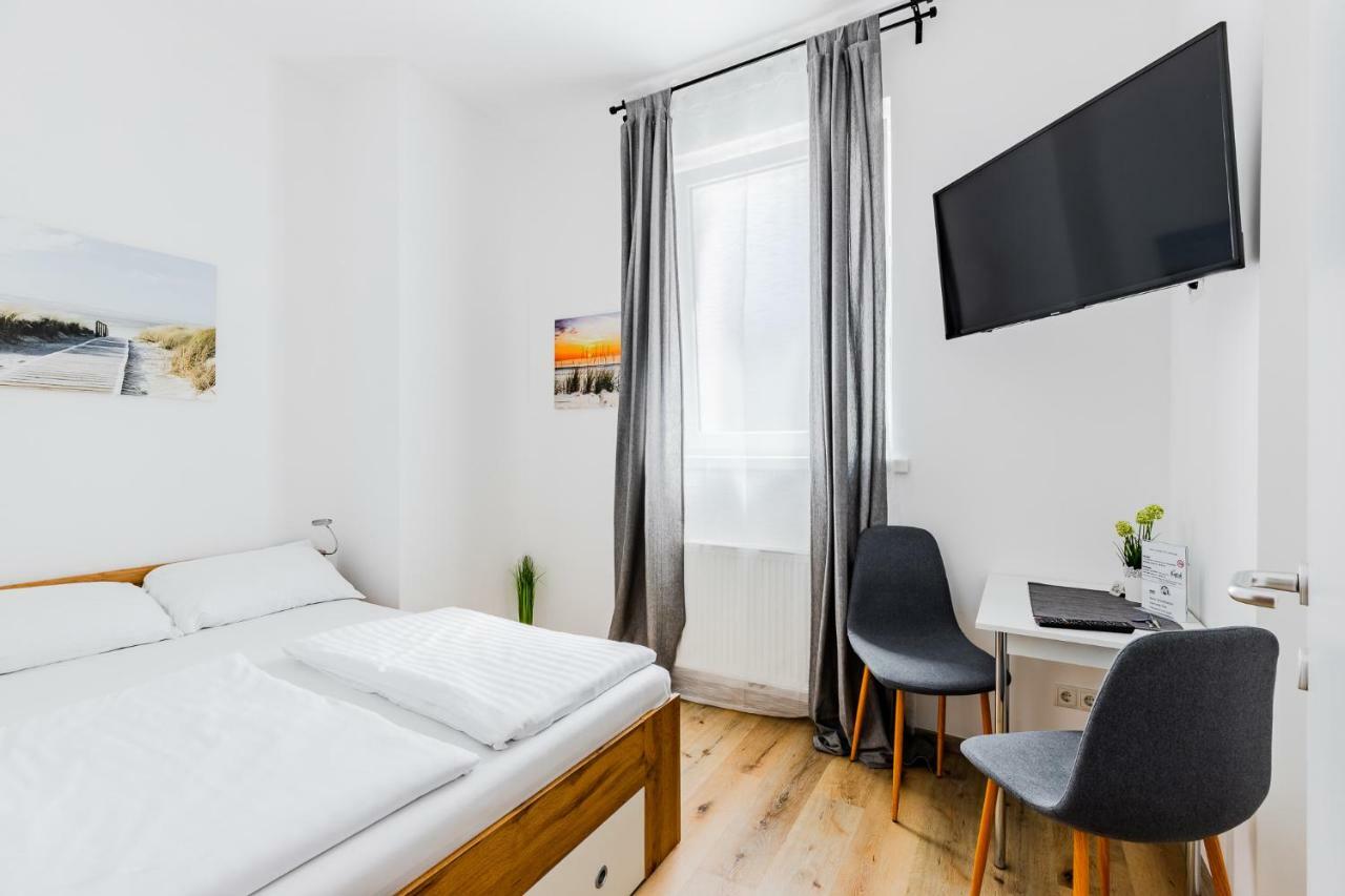 Budget Rooms West With Shared Kitchen Βιέννη Εξωτερικό φωτογραφία